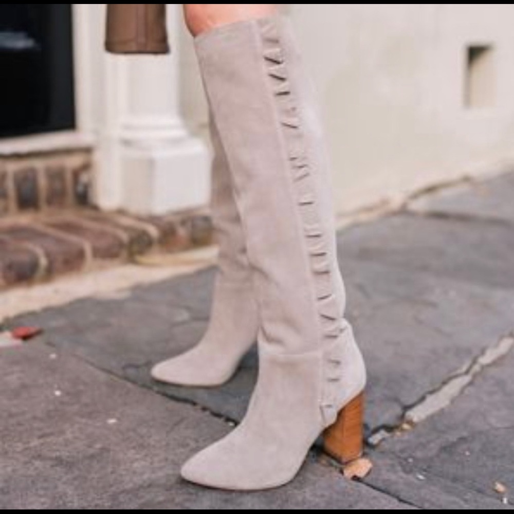 Joie Laisha Suede Ruffle Boots Grey Sz 37 (US 7)